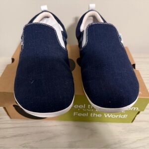 Xero Aptos Men's Navy Blue Slip-On Sneakers